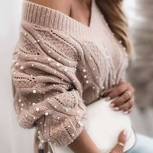 ✨Mauve Pink Cable Knit Sweater With Pearl Detail✨ - Picture 2 of 5